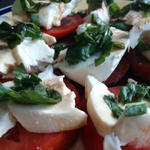 Caprese with Heirloom Tomatoes & Basil